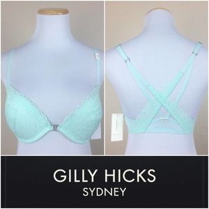 GILLY HICKS Mint Green Lace Push Up Plunge Cross Bra 32D Clasp Front NWT